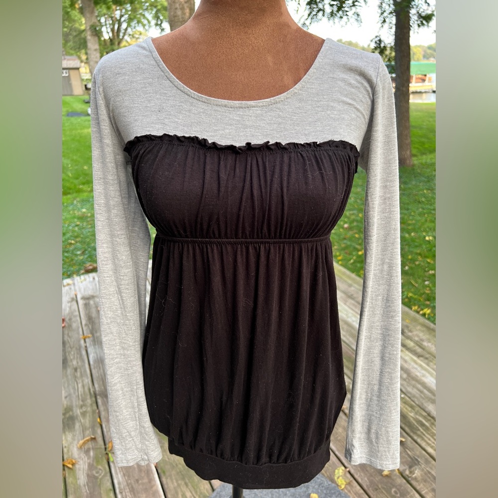 Black & Gray Long Sleeve Blouse